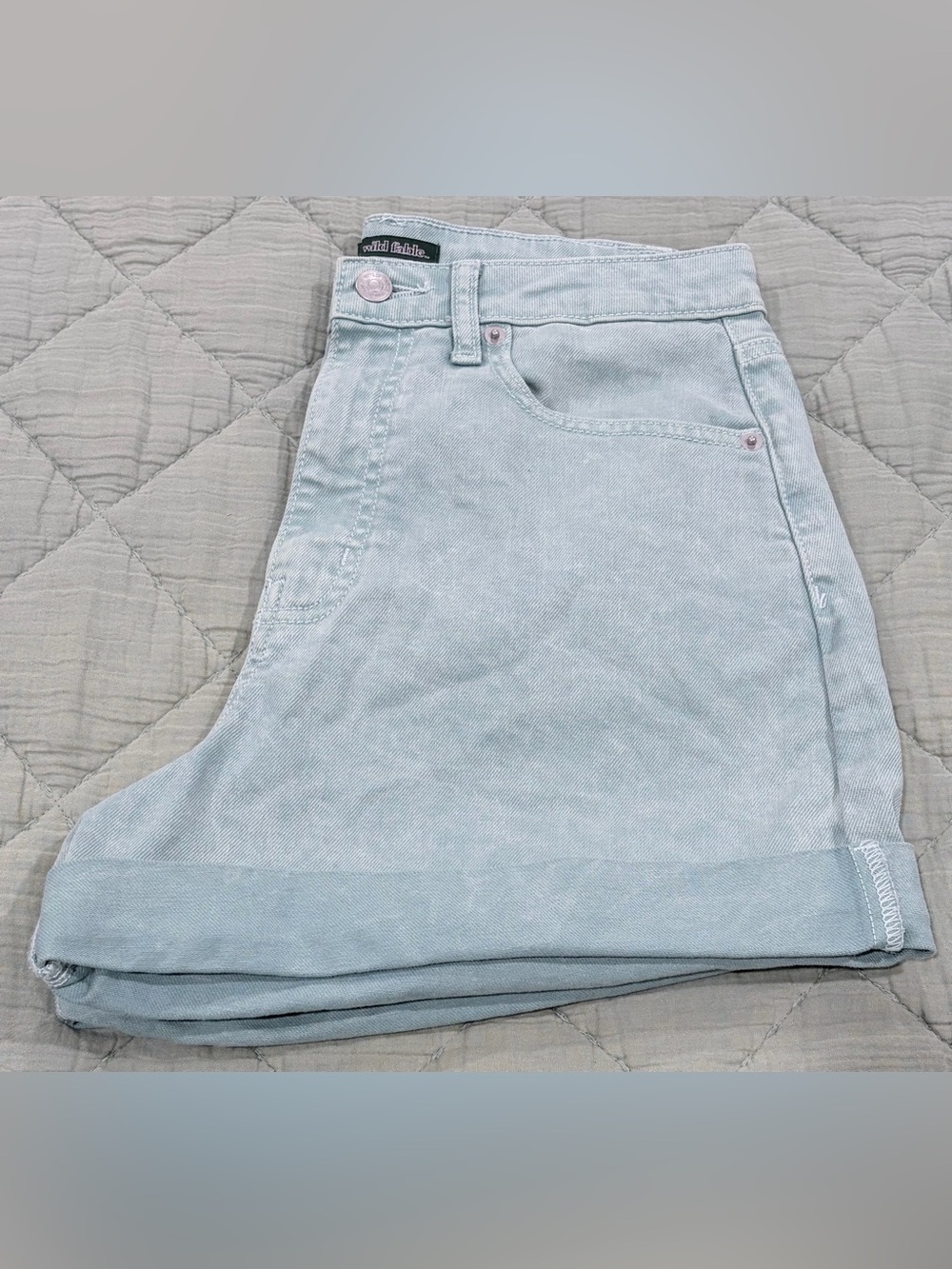wild fable- Super High-Rise Rolled Cuff Shorts